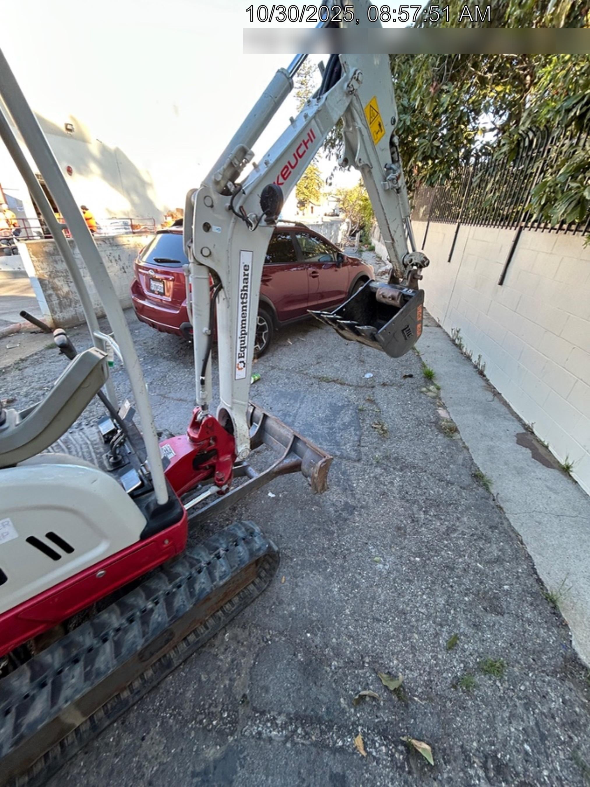 2021 TAKEUCHI TB216R