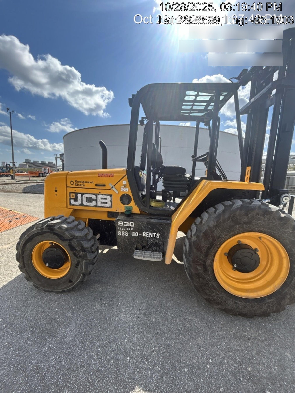 2025 JCB 930-4