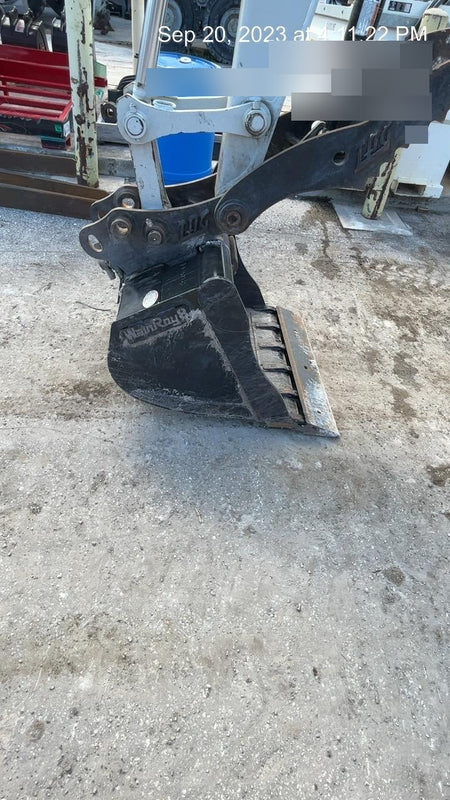 2023 WAIN-ROY 36" Bucket - Wain-Roy