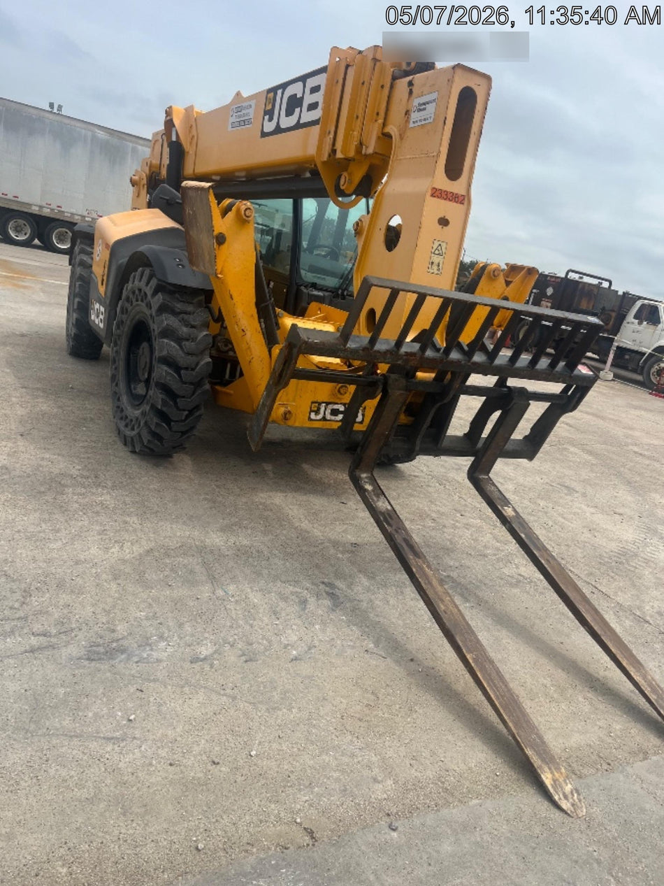 2022 JCB 510-56