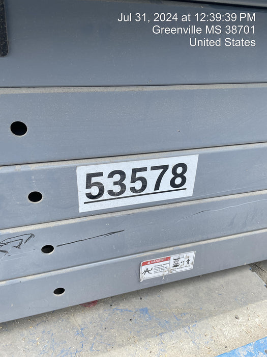 2019 Genie GS-4047 Folding rails with half height swing gate