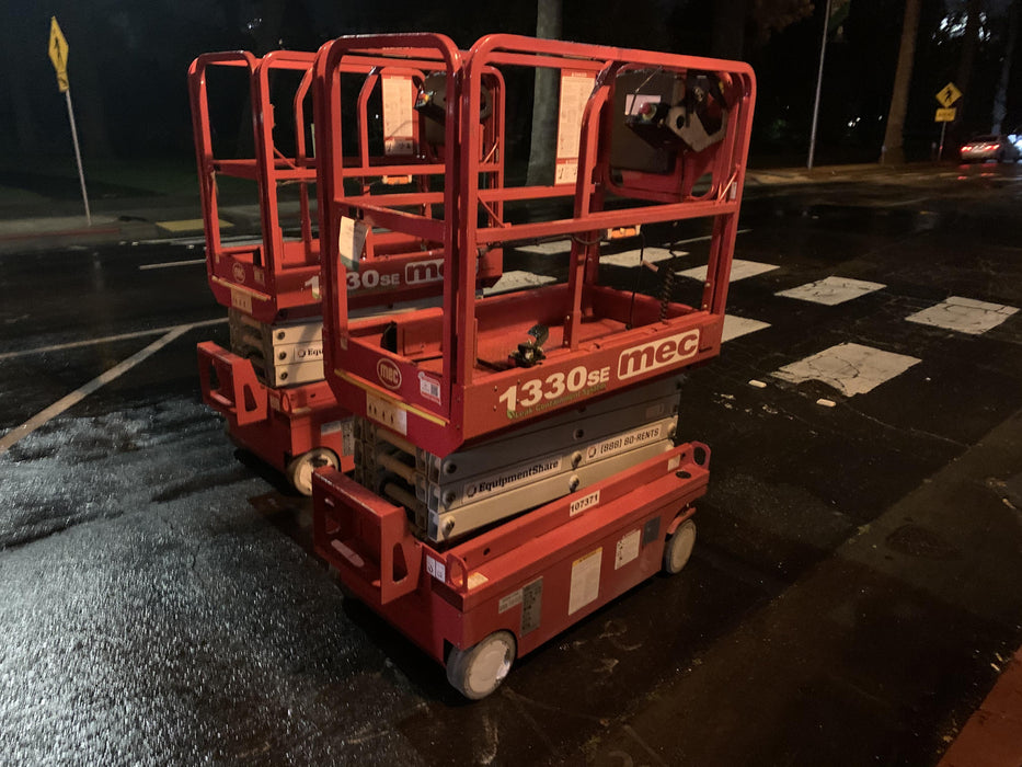 2020 MEC 1330SE Solid NM Tires, Steel Swing out Doors, LCS, Beacon, 900W Inverter