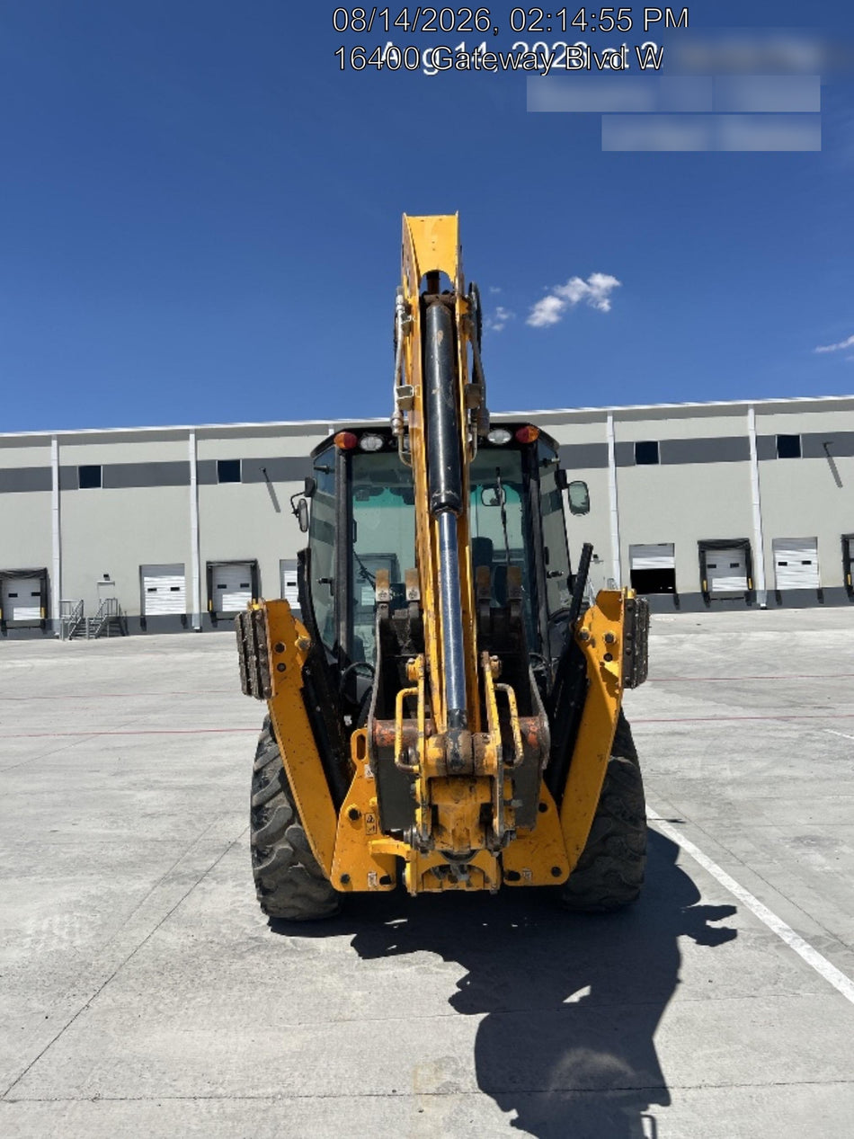 2023 JCB 3CX-14