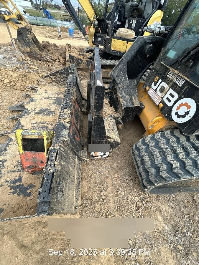 2020 ARROW MATERIAL HANDLING 60" Pallet Forks - Arrow