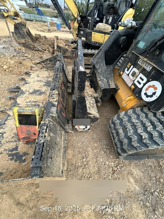 2020 ARROW MATERIAL HANDLING 60" Pallet Forks - Arrow