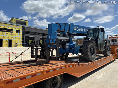 2018 Genie GTH-1056 GTH-1056 w/CAB, Solid Tires, Work Lights, 60" carriage/forks, cab mesh, beacon
