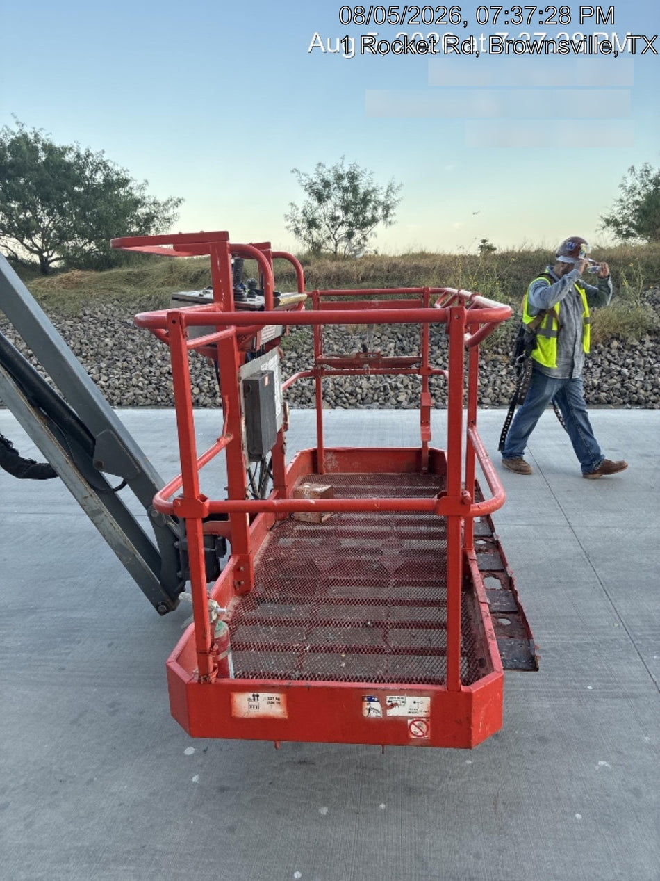 2017 SKYJACK SJ85 AJ