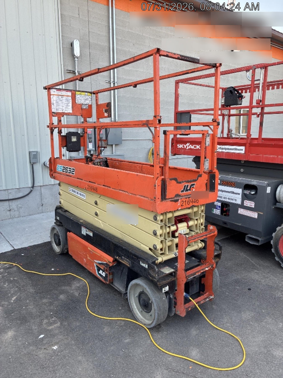 2022 JLG ES2632