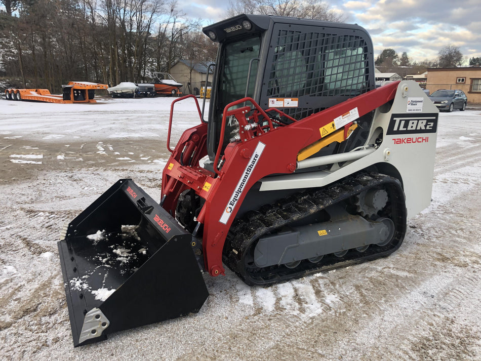 2021 TAKEUCHI TL8R2-CR
