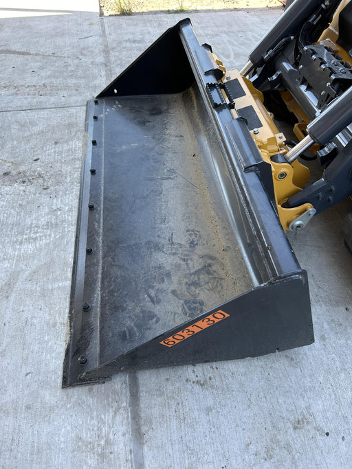 2025 JOHN DEERE 84" Bucket - John Deere