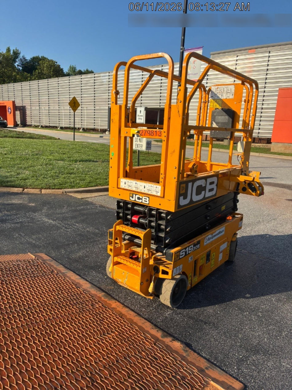 2023 JCB S1930E