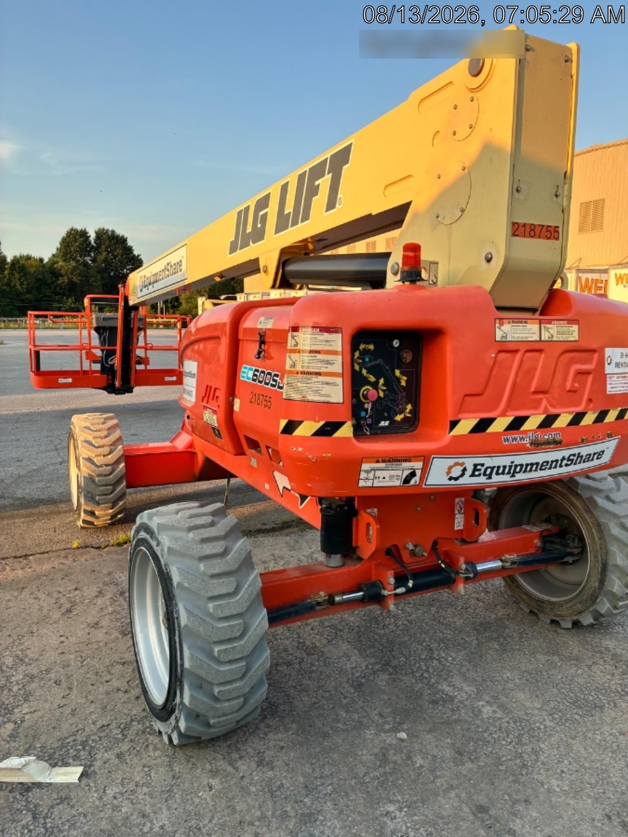 2022 JLG EC600SJ