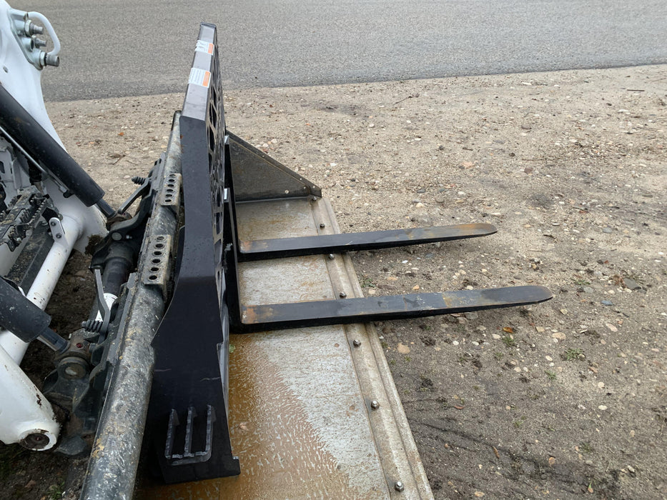 2021 PALADIN 48" Pallet Forks - Paladin