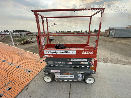 2021 SKYJACK SJ3219