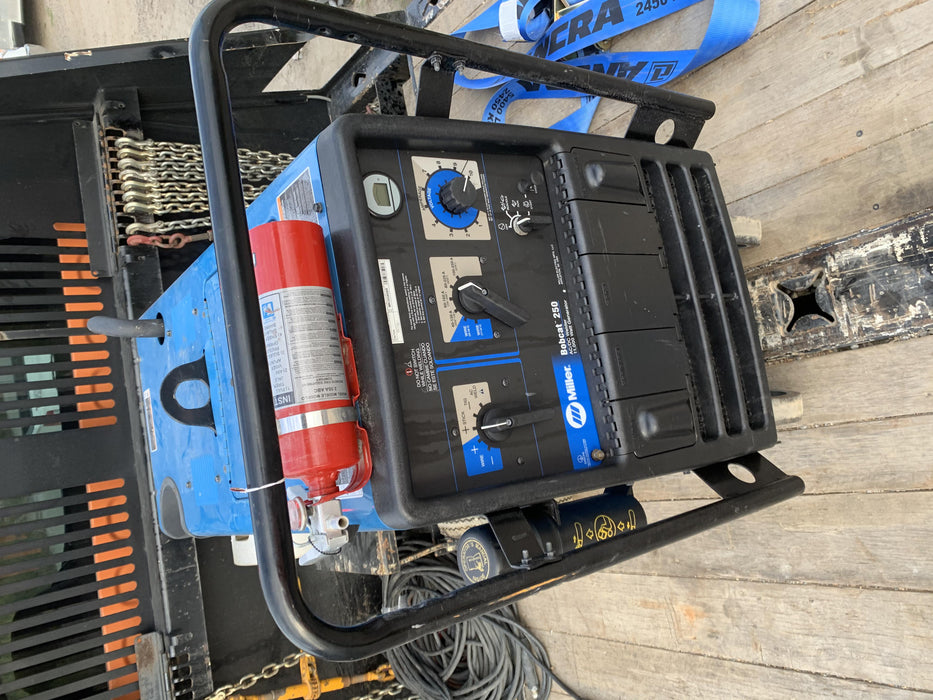 2019 MILLER ELECTRIC Bobcat 250 - Propane