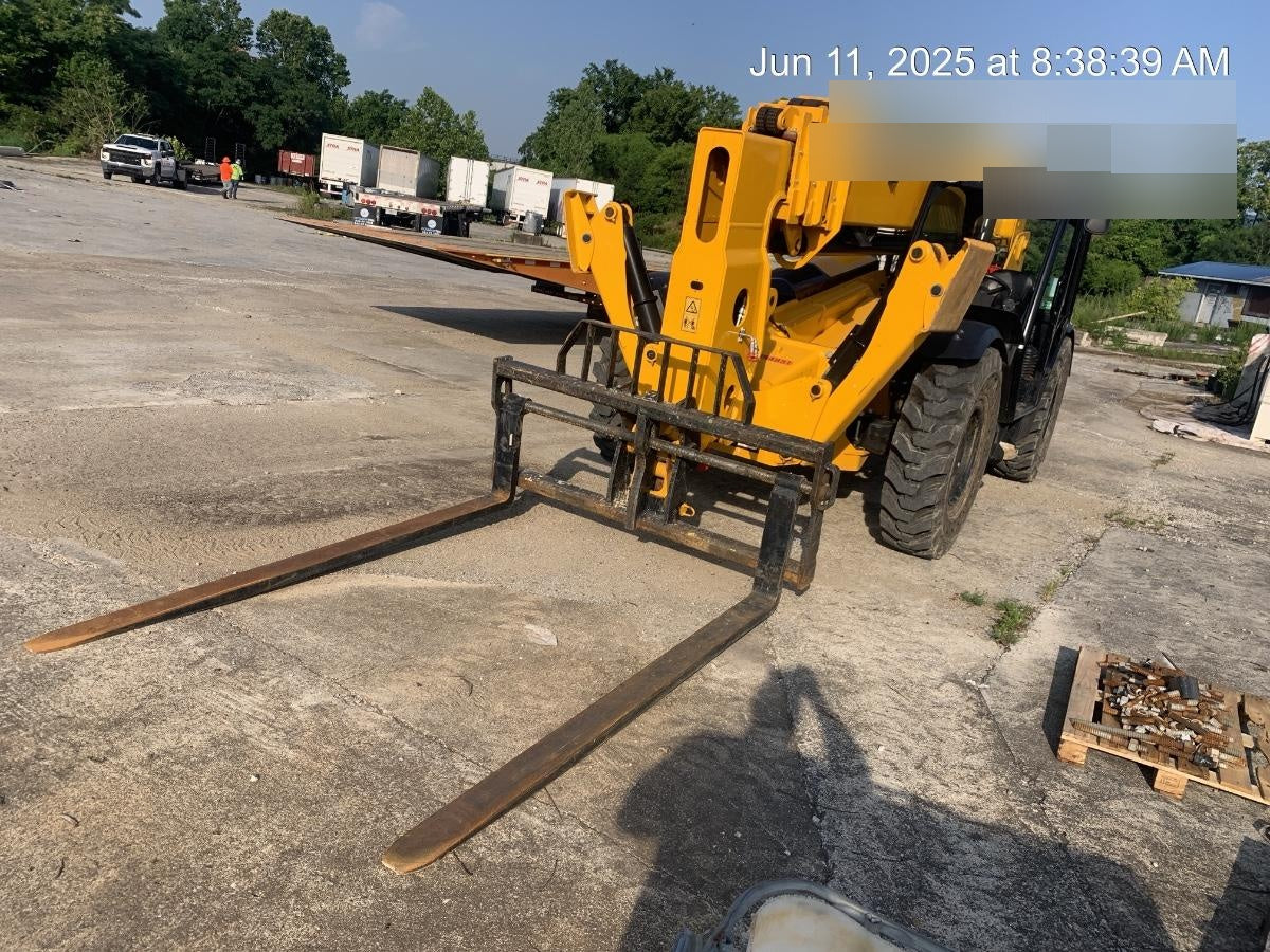 2024 JCB 510-56