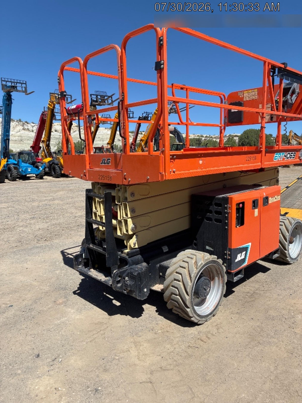 2022 JLG ERT4069