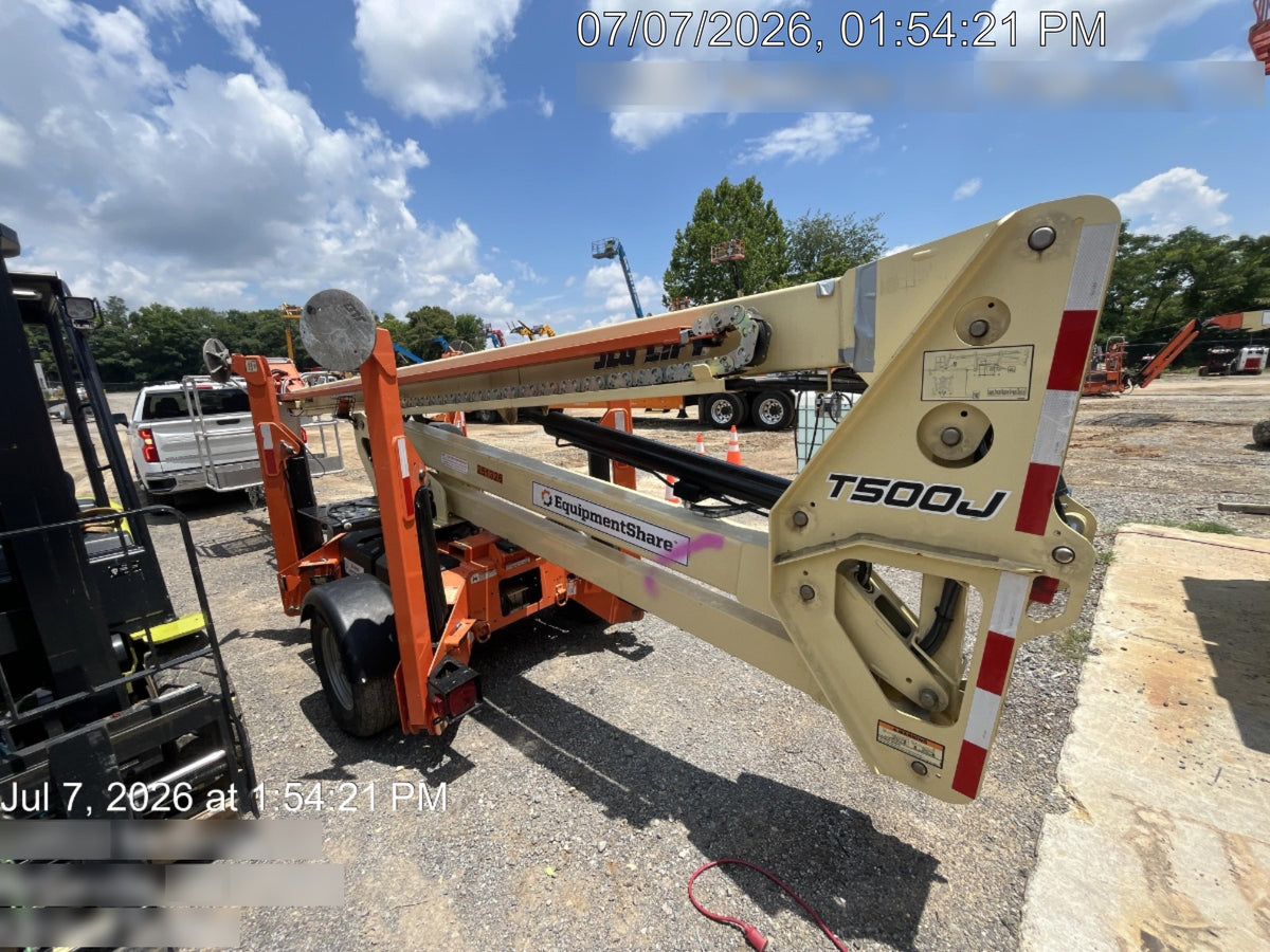 2022 JLG T500J