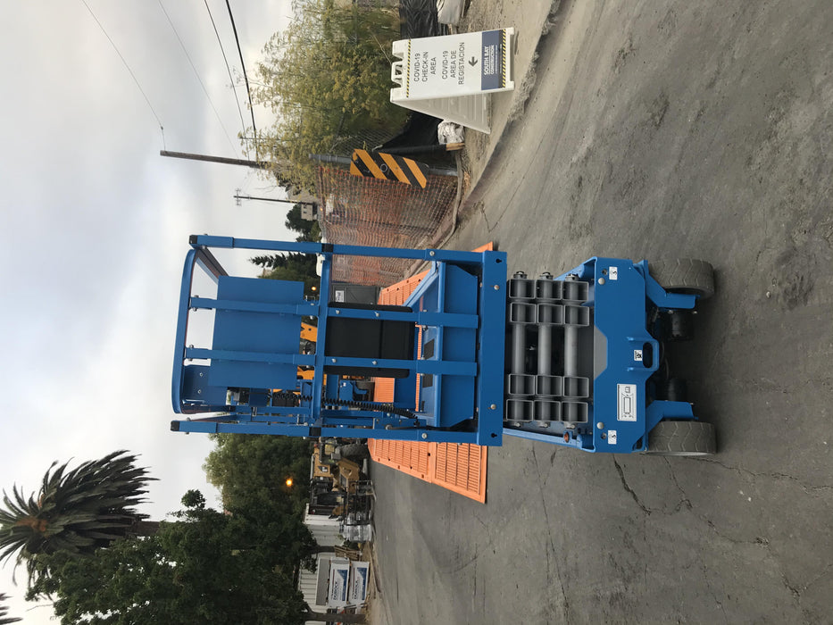 2020 Genie GS-1930 Solid Non Marking Tires, Beacon, Folding rails with half height swing gate, 800W Inverter