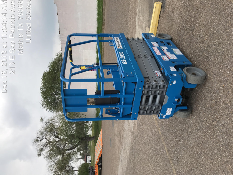 2019 Genie GS-1930 Fixed rails with chain Entry
