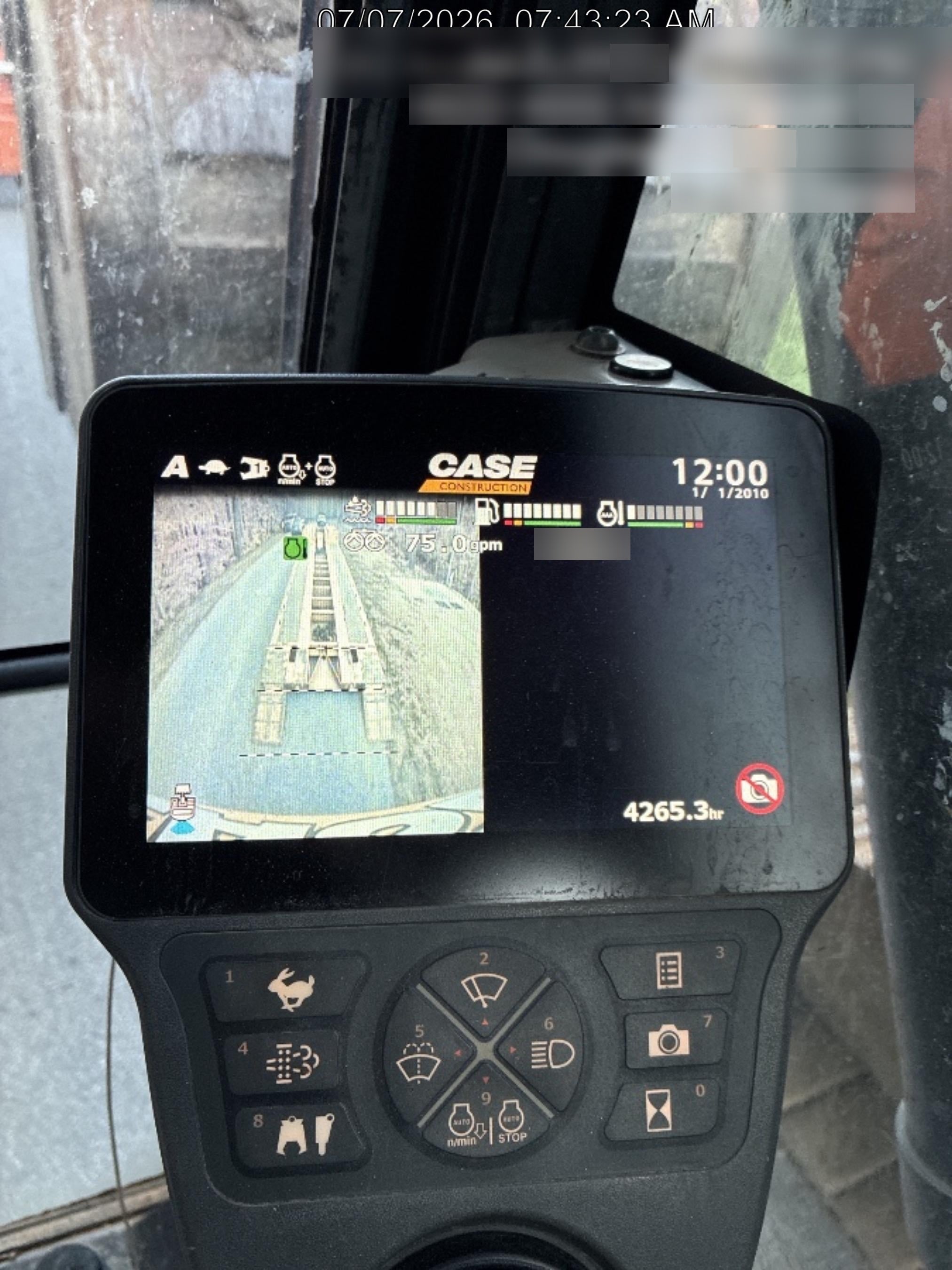 2020 CASE CX210D