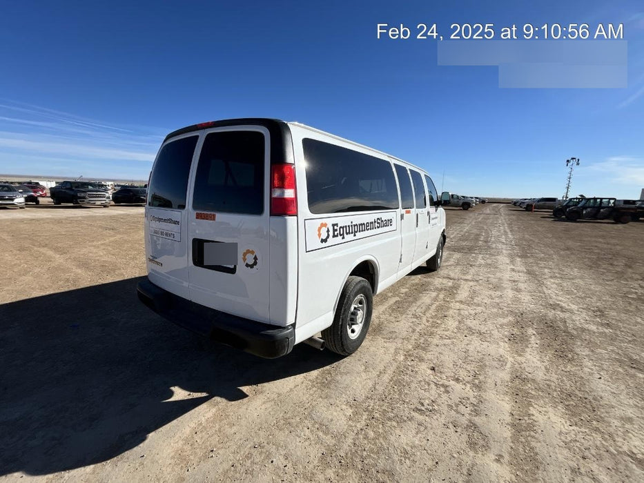 2023 CHEVROLET Express Van - Rental