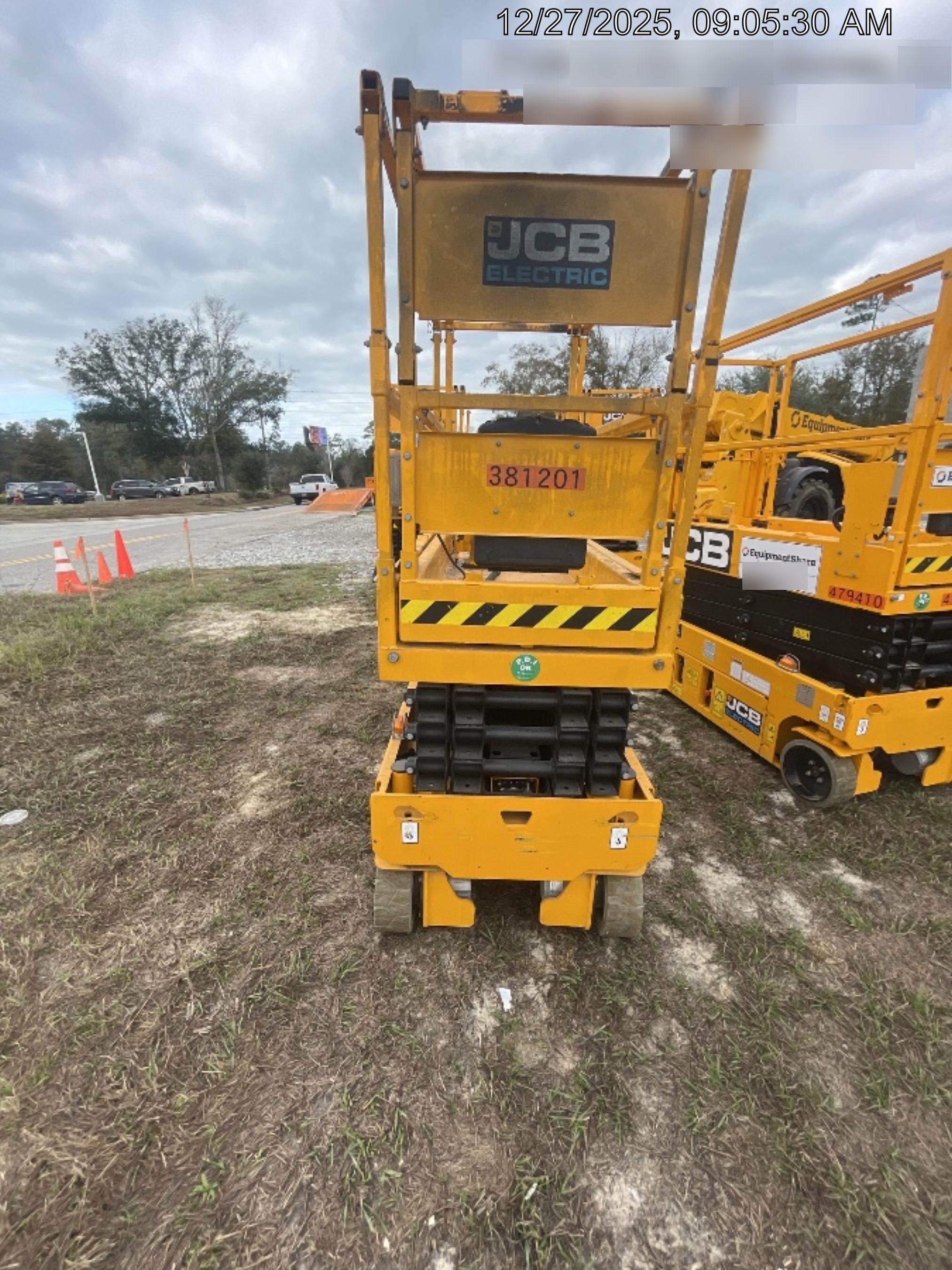 2024 JCB S1932E