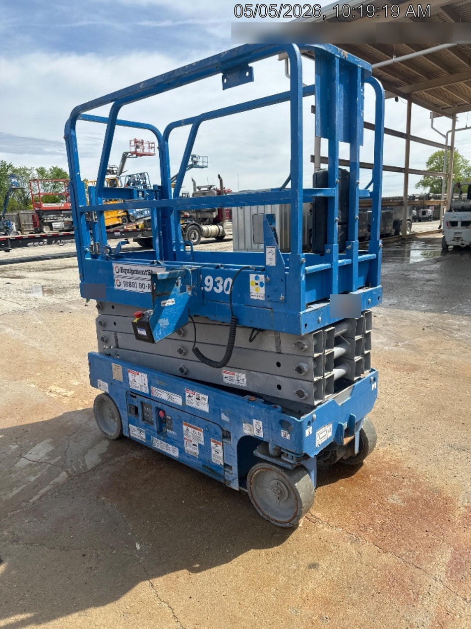 2020 Genie GS-1930 Solid Non Marking Tires, Beacon, Folding rails with half height swing gate