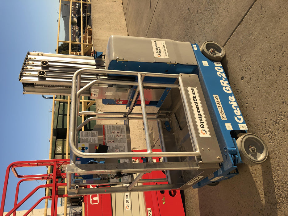 2020 GENIE GR-20