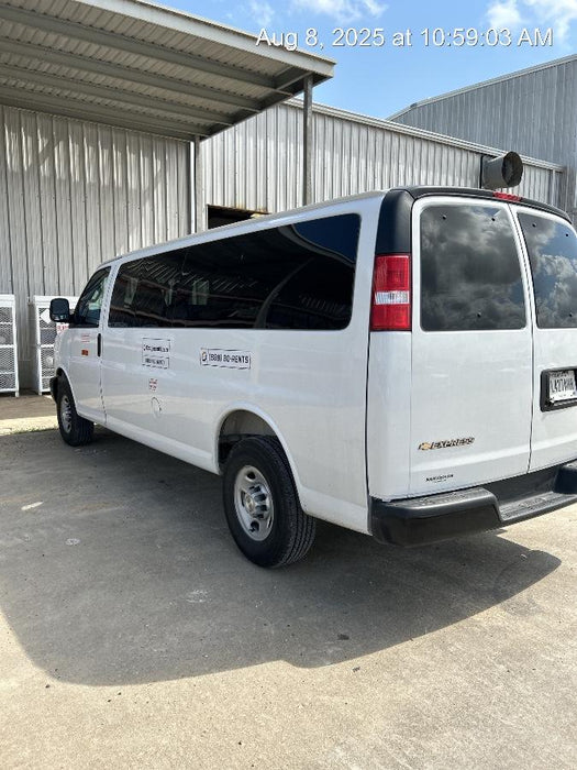 2025 CHEVROLET Express Van - Rental