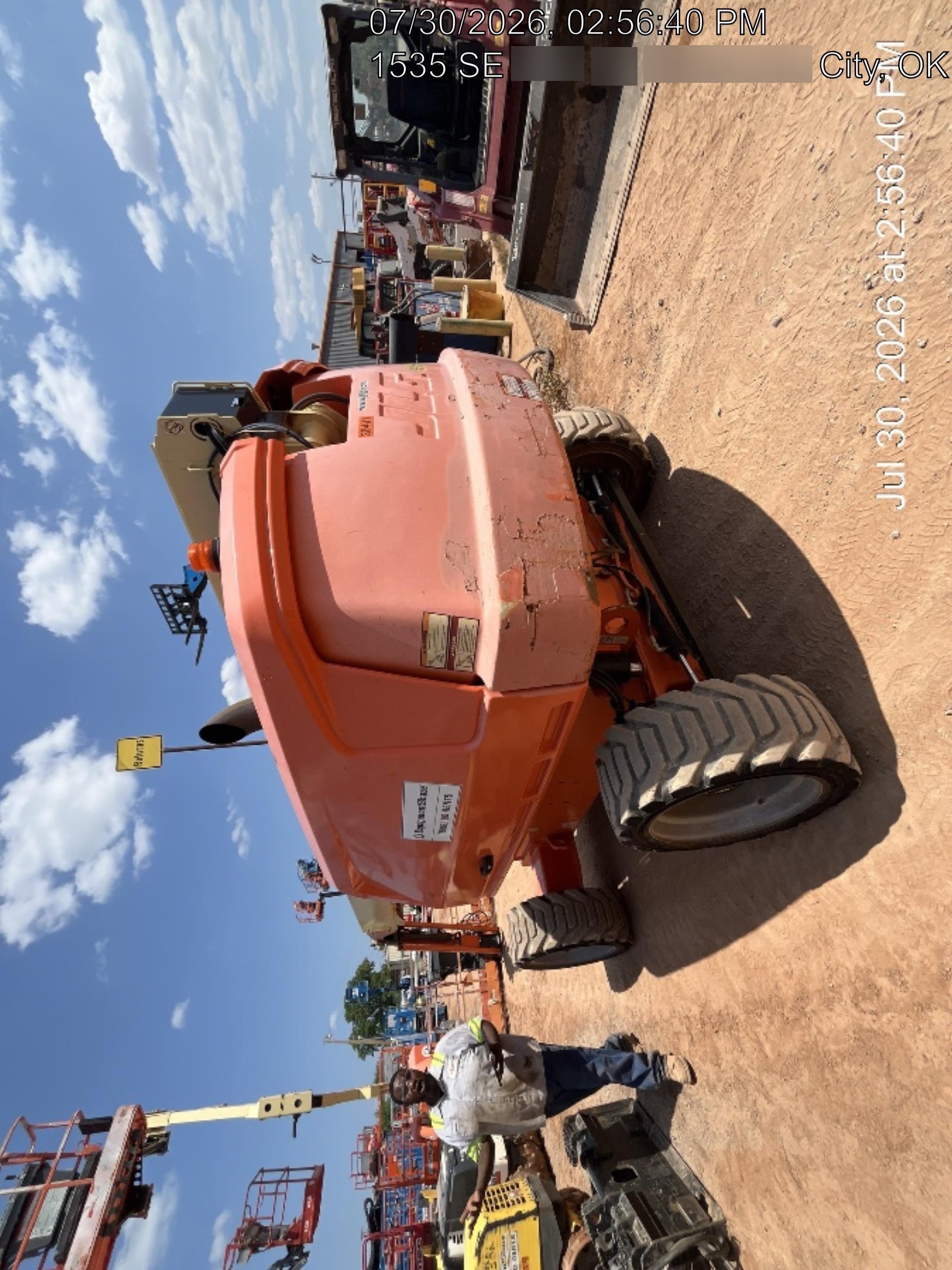 2018 JLG 660SJ