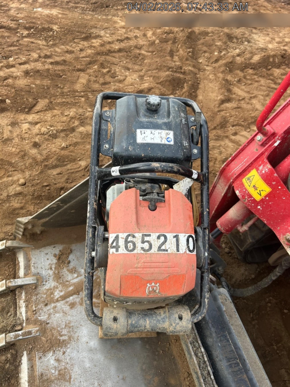 2024 HUSQVARNA LT6005