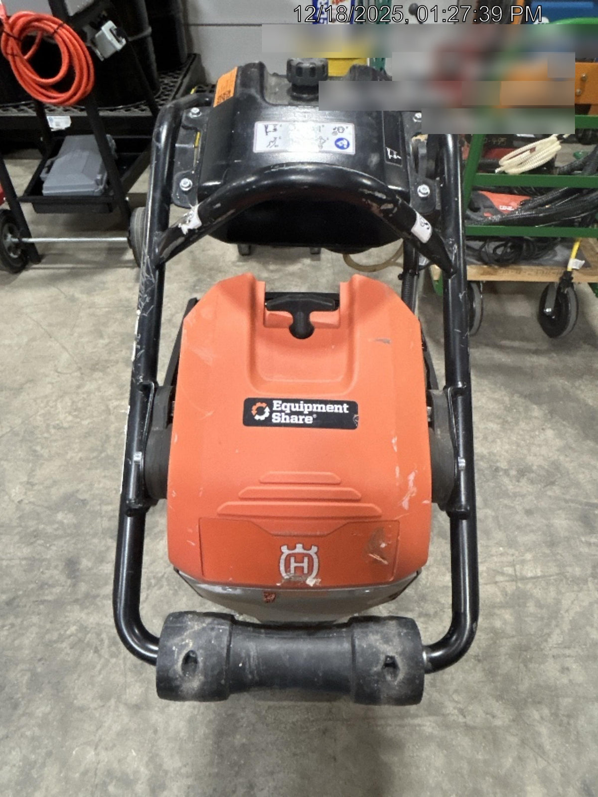 2025 HUSQVARNA LT6005