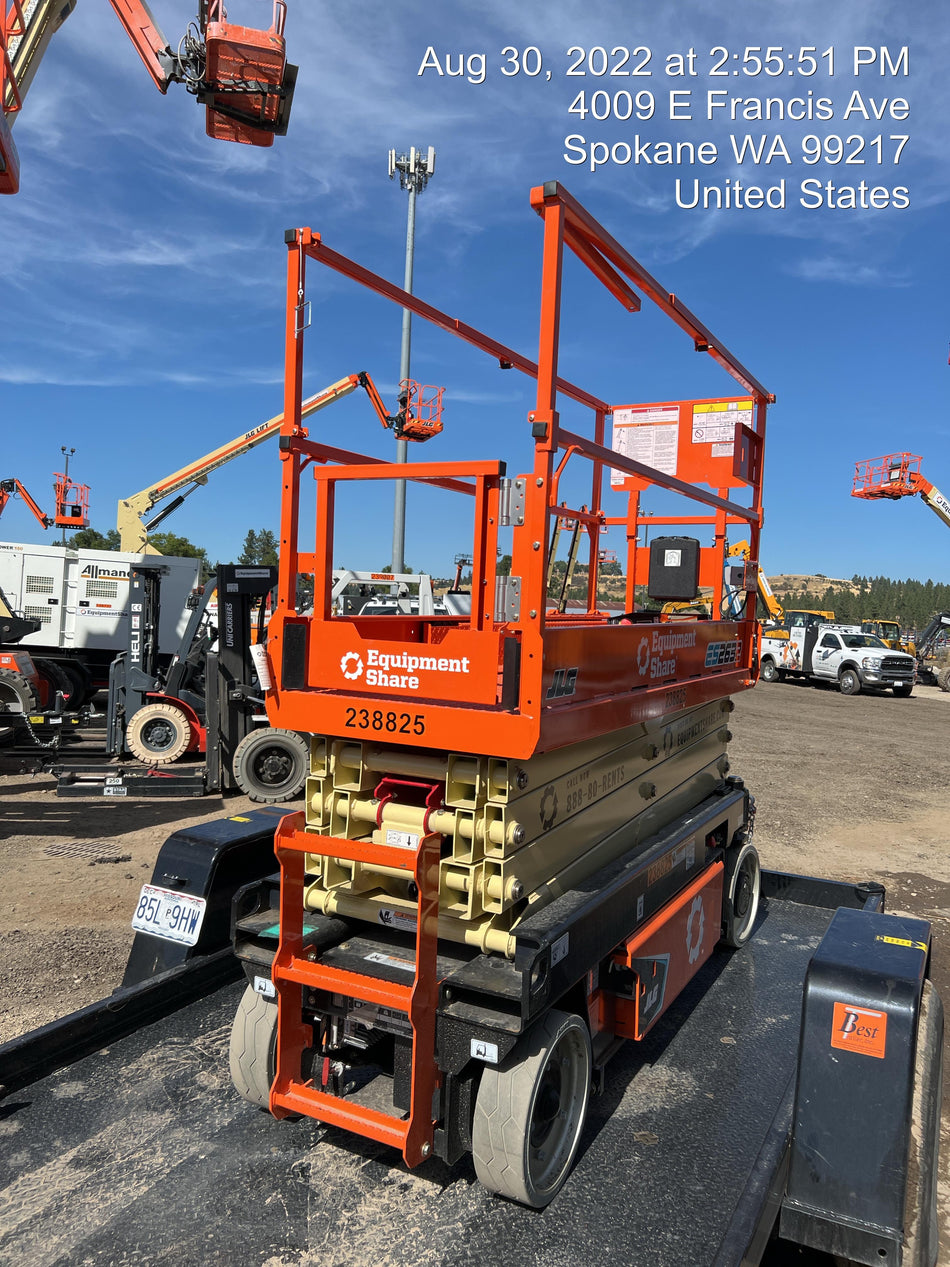 2022 JLG ES2632