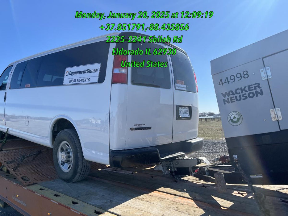 2023 CHEVROLET Express Van - Rental