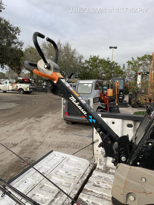 2023 Multiquip MV308GH Honda GX270, 18" Plate, Tachometer