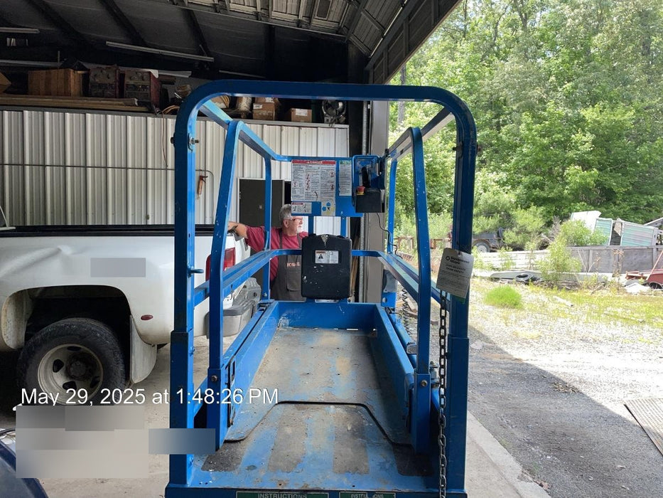 2019 Genie GS-1930 Fixed rails with chain Entry