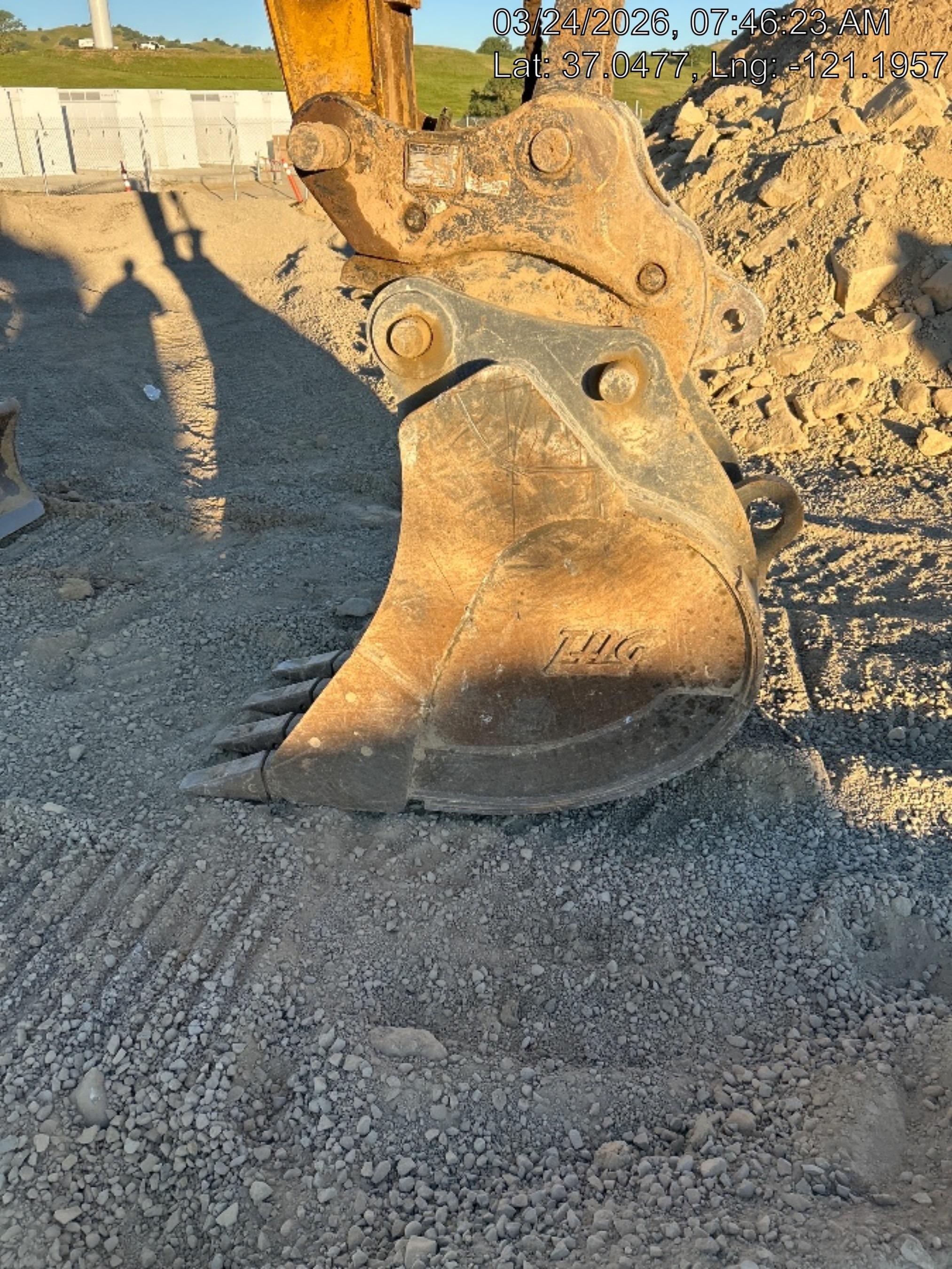 2025 LINK-BELT 24" Bucket - Link Belt