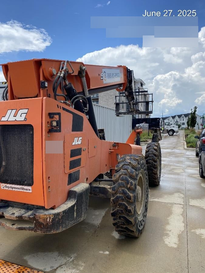 2019 SKYTRAK 10054