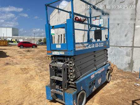 2017 GENIE GS-3232
