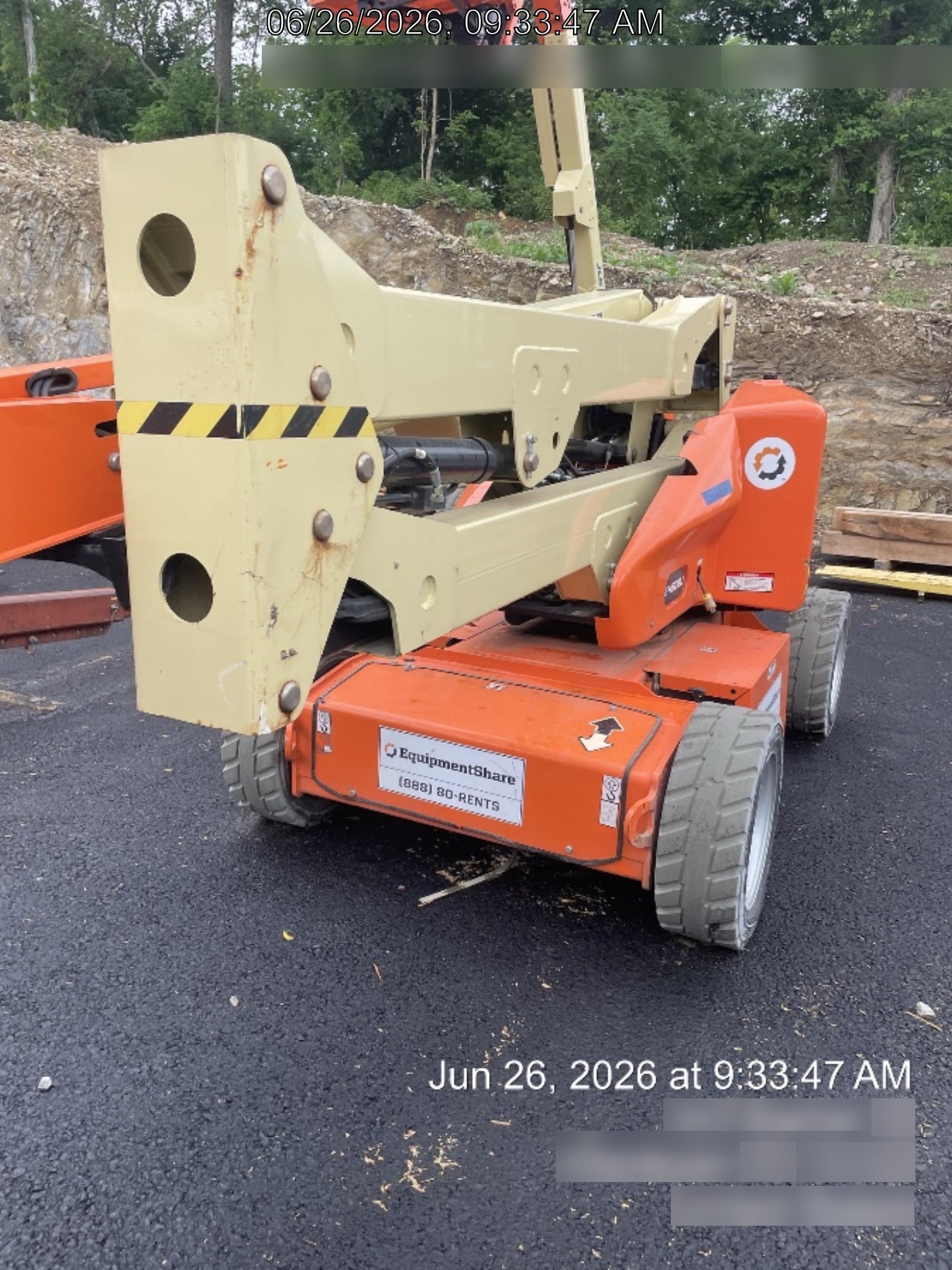 2021 JLG E450AJ