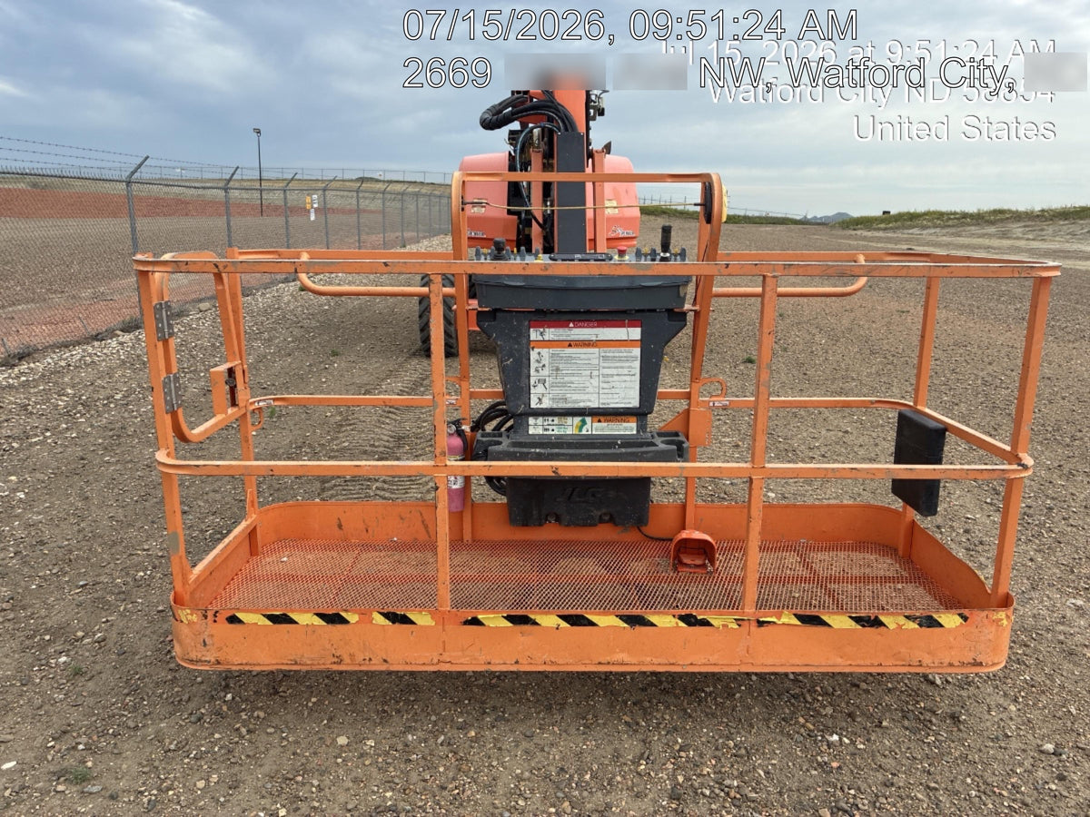 2021 JLG 660SJ