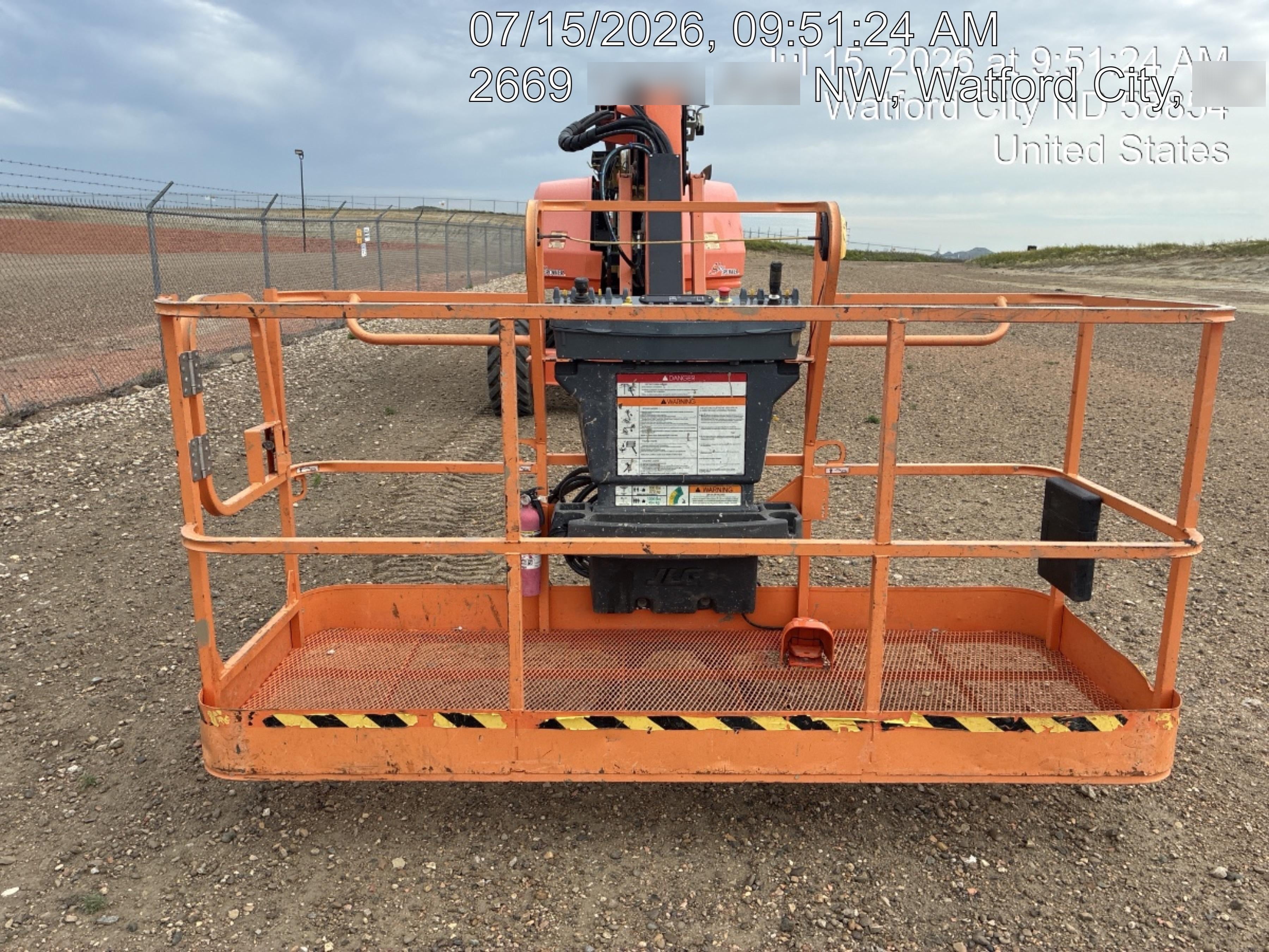 2021 JLG 660SJ