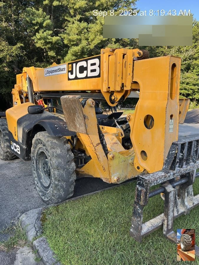 2019 JCB 510-56 Canopy, 74 HP, Solid Tires, STD Worklight, Beacon, Aux Hydraulics, Lifting Eye, Back up Alarm w/66" Carriage/60" Forks