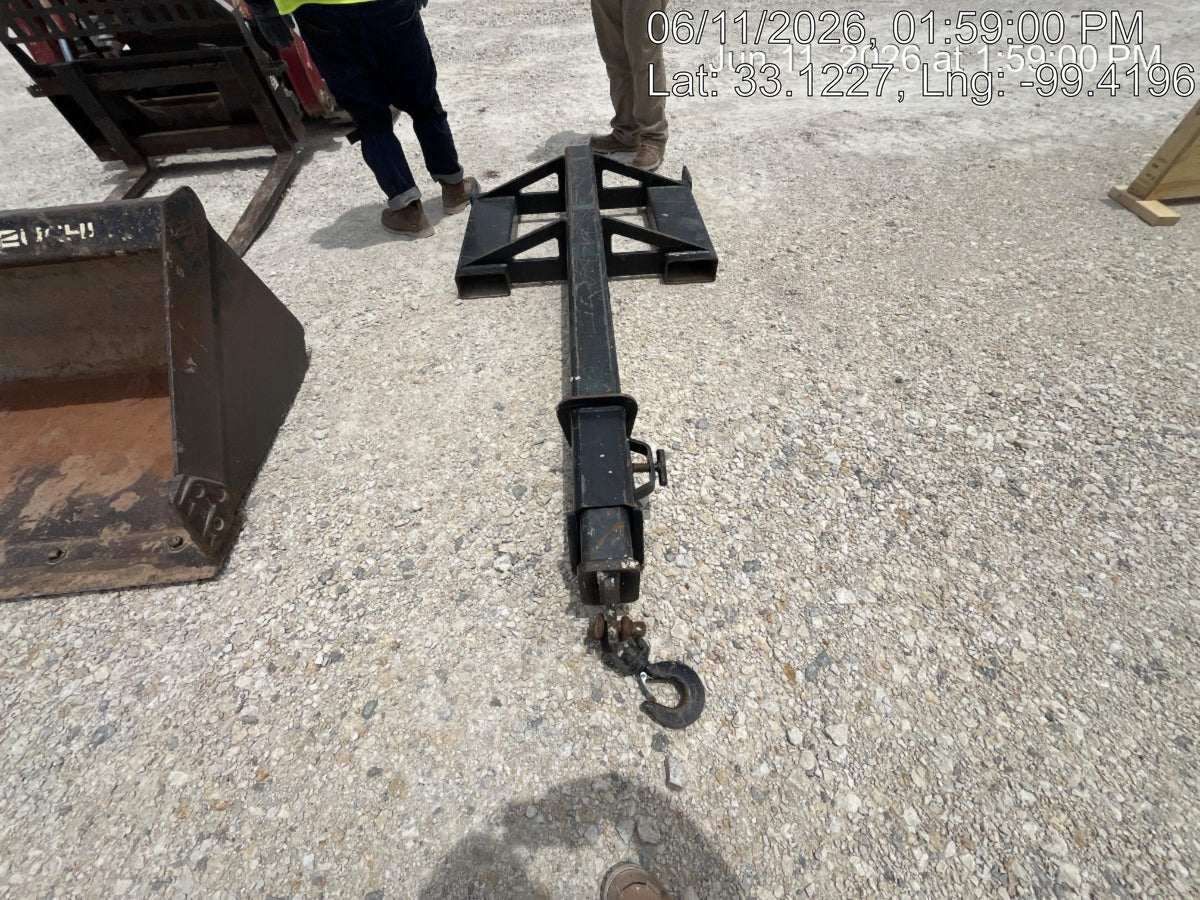 2022 JLG 1001230241