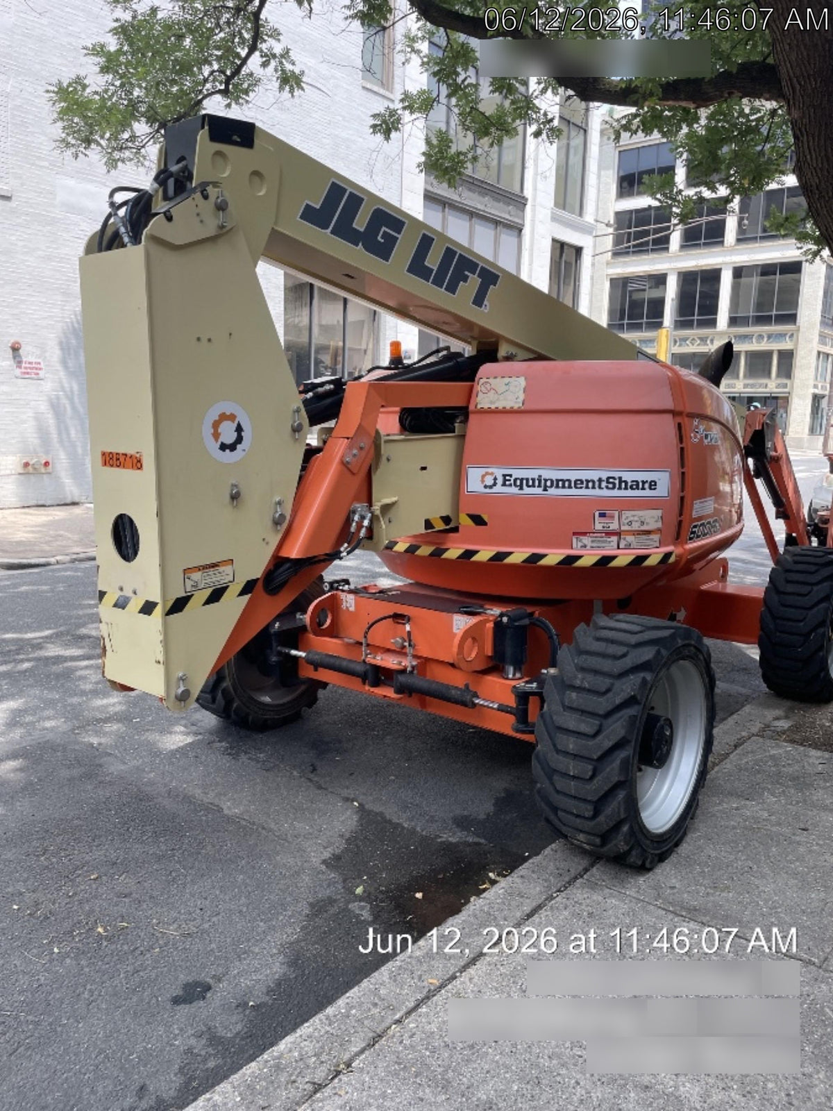 2021 JLG 600AJ