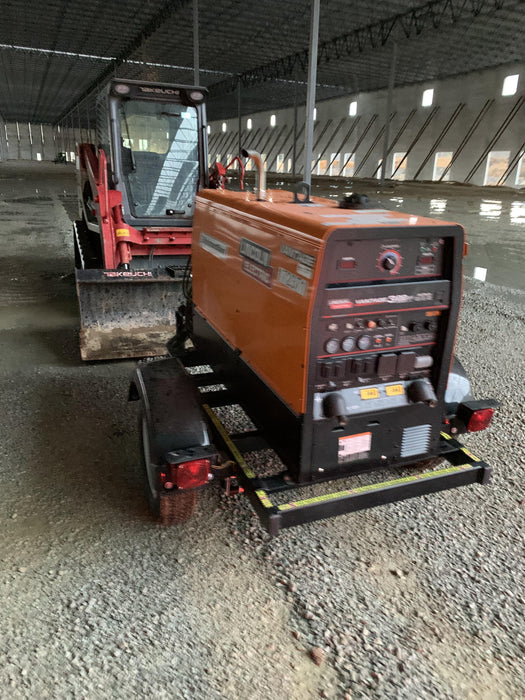 2021 Lincoln Electric Vantage 322 Vantage 322 Ready Pak 3 w/ Decals, ORANGE (includes trailer, cable rack, fender light kit) NO Telematics