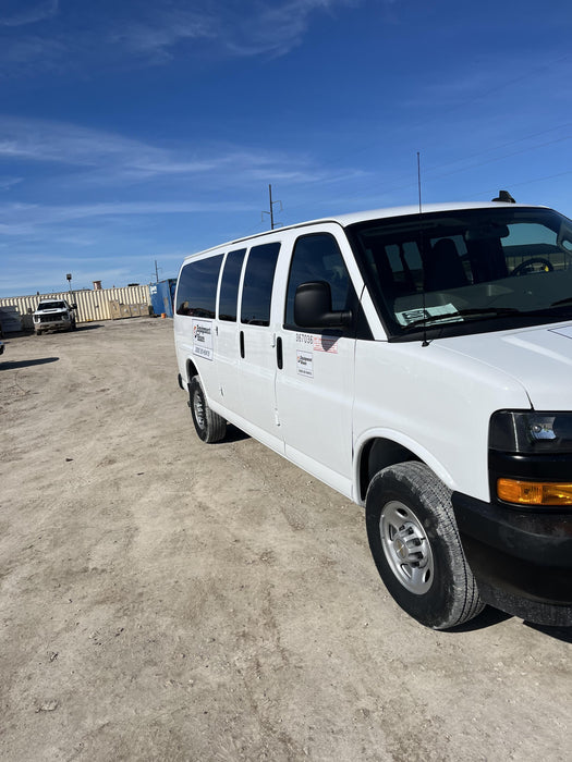 2023 CHEVROLET Express Van - Rental