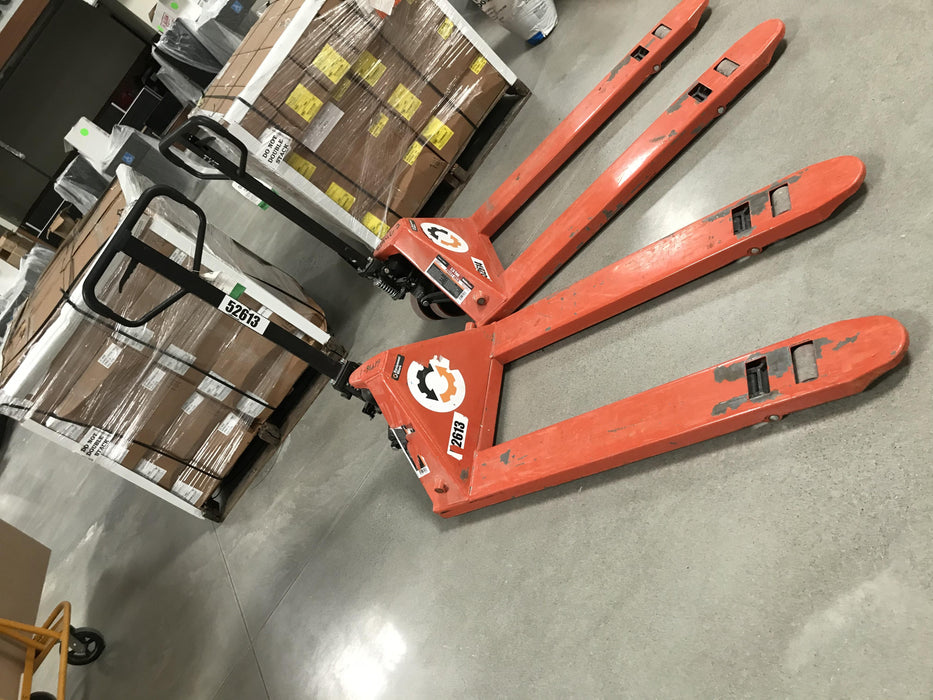 2019 HAUL MASTER 2.5 Ton Manual Pallet Jack