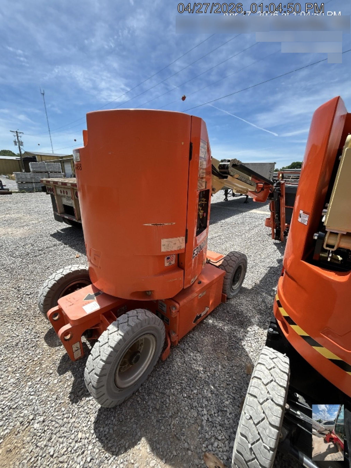 2019 JLG E300AJP